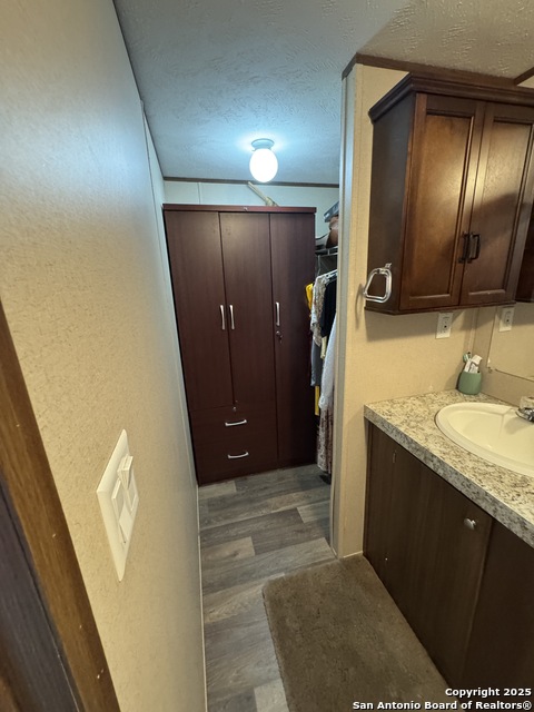 Image 36 of 59 For 2605 County Road 101