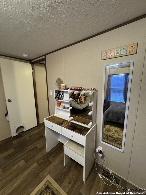 Image 44 of 59 For 2605 County Road 101