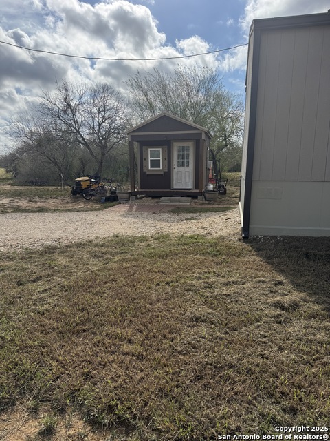 Image 8 of 59 For 2605 County Road 101