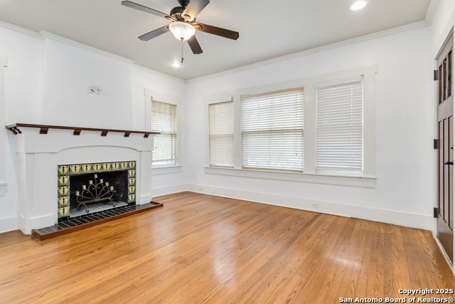 Image 10 of 45 For 211 Lindell  