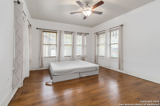 Image 34 of 45 For 211 Lindell  