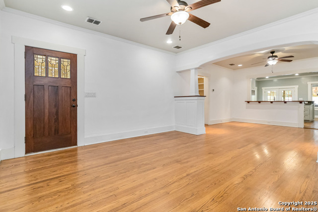 Image 8 of 45 For 211 Lindell  