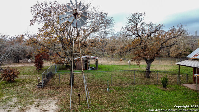 Image 3 of 28 For 133 Country Oak Dr