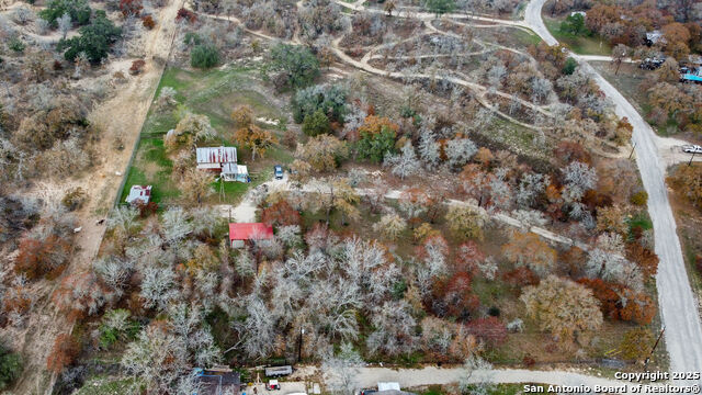 Image 8 of 28 For 133 Country Oak Dr