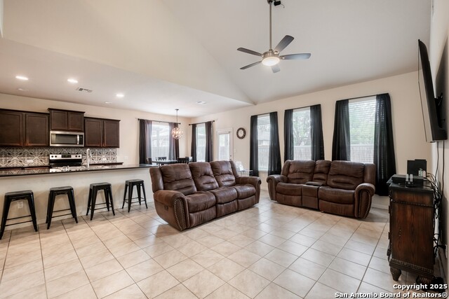 Image 14 of 40 For 2147 Flintshire Dr