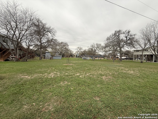 Image 2 of 4 For 112 Lake Forrest Dr.