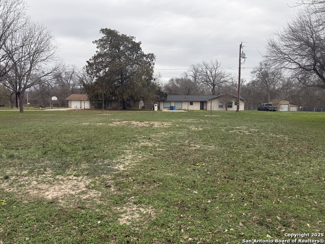 Image 4 of 4 For 112 Lake Forrest Dr.