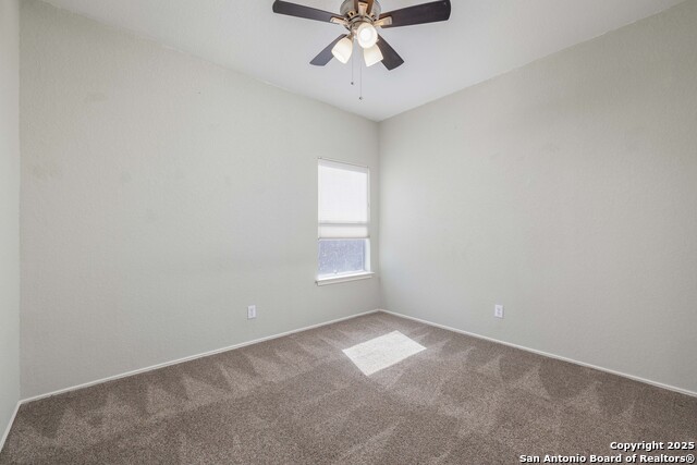 Image 25 of 30 For 1158 Kite Corner