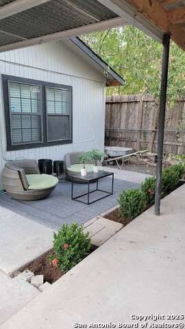 Image 4 of 11 For 631 Kings Hwy W 3