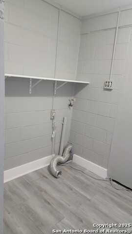 Image 9 of 11 For 631 Kings Hwy W 3