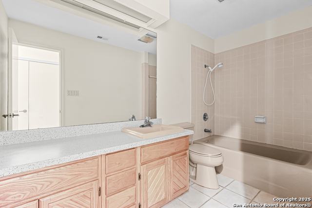 Image 21 of 29 For 17306 Piney Woods  5901