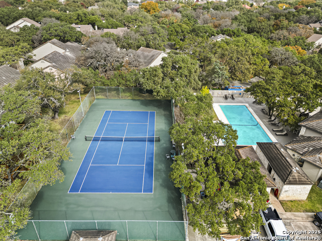 Image 29 of 29 For 17306 Piney Woods  5901