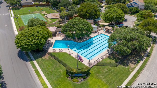 Image 27 of 29 For 6323 Broadmeadow