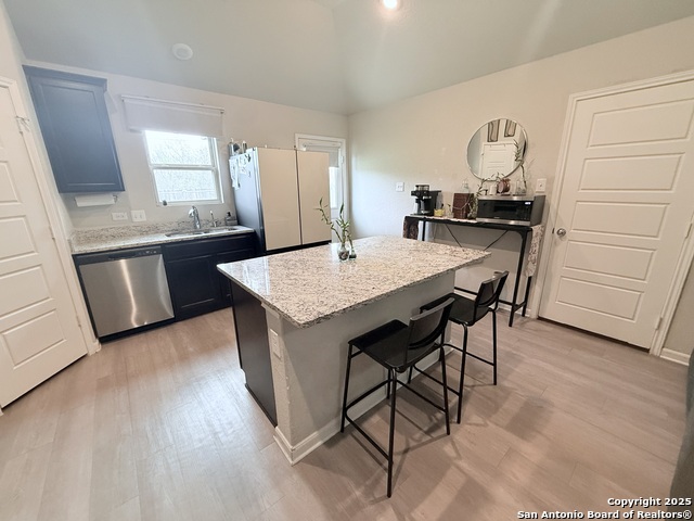 Image 5 of 11 For 6918 Emerald Valley