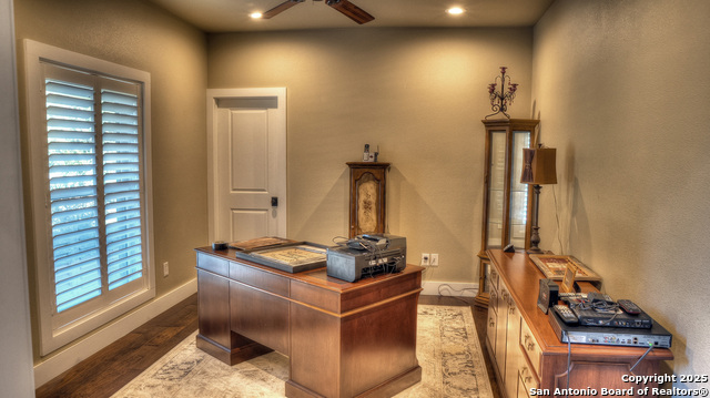 Image 33 of 86 For 6454 Us Highway 83 N