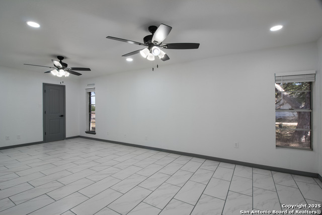 Listing photo id 17 for 12129 Up River Rd