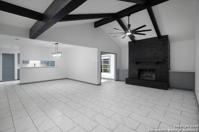 Listing photo id 5 for 12129 Up River Rd