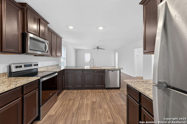 Image 13 of 32 For 15115 Jetfire Pt