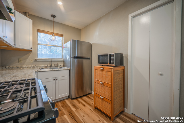 Image 21 of 40 For 235 Odell  