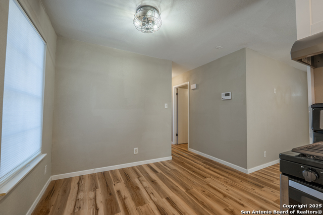 Image 22 of 40 For 235 Odell  