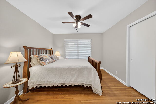 Image 30 of 40 For 3827 Longridge Dr