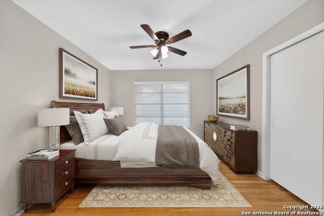 Image 31 of 40 For 3827 Longridge Dr