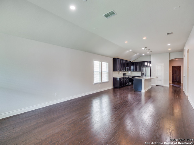 Image 3 of 12 For 129 Aberdeen