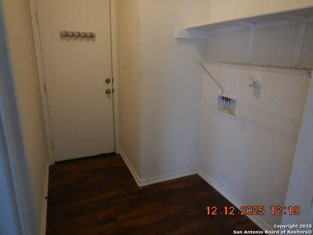 Image 10 of 21 For 9914 Copper Rise