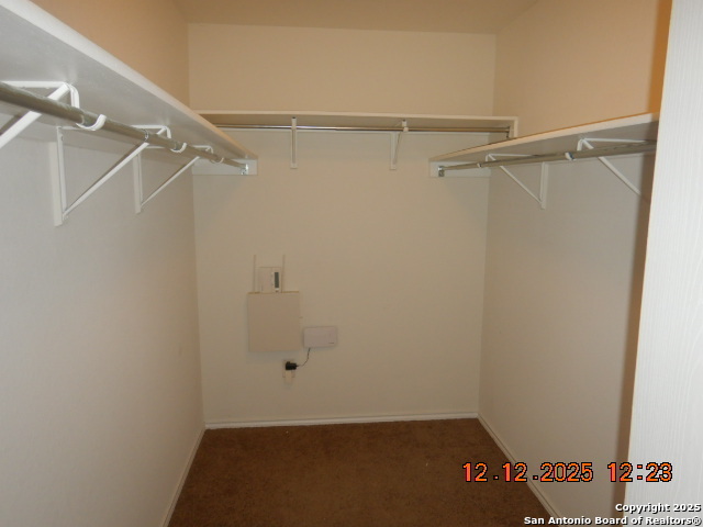 Image 17 of 21 For 9914 Copper Rise