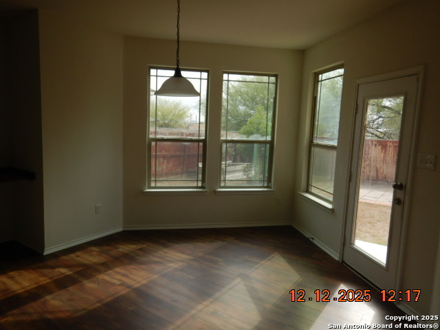 Image 9 of 21 For 9914 Copper Rise