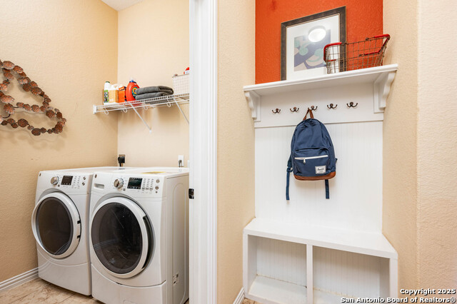 Image 10 of 35 For 8921 Vine Leaf