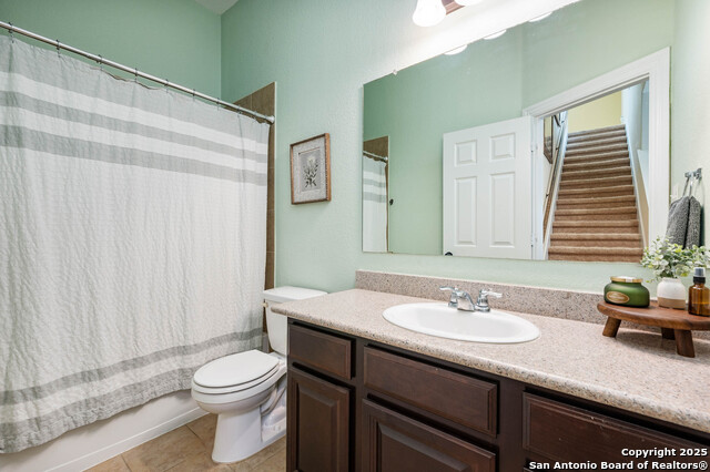 Image 27 of 35 For 8921 Vine Leaf