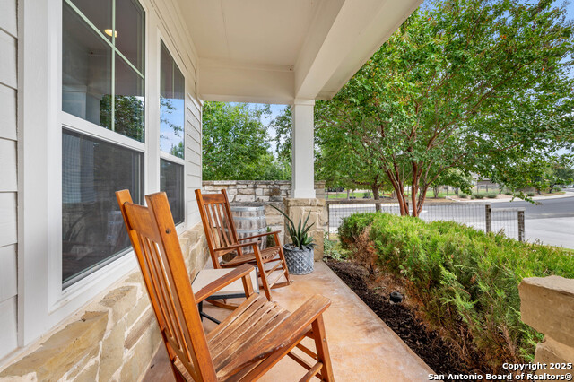 Image 5 of 35 For 8921 Vine Leaf