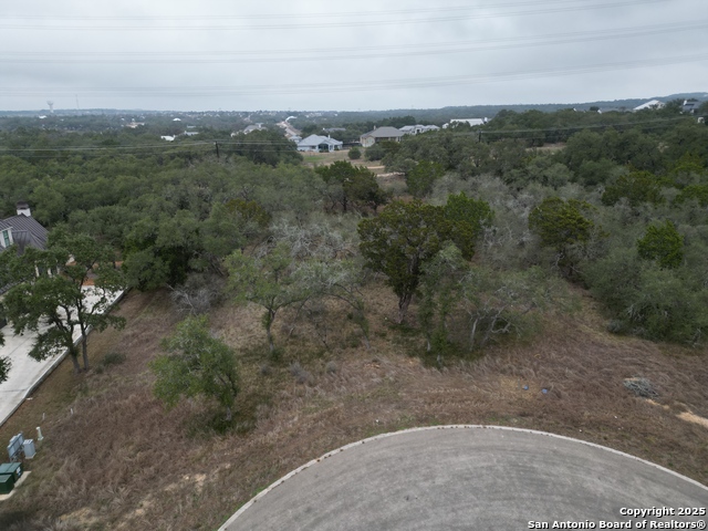 Image 5 of 8 For 926 Belle Oaks