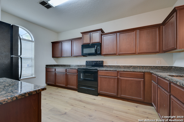 Image 2 of 17 For 12227 Luckey Summit