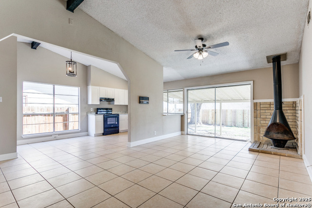 Image 3 of 17 For 14206 Short Horn