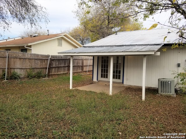 Image 10 of 13 For 9654 Simplicity