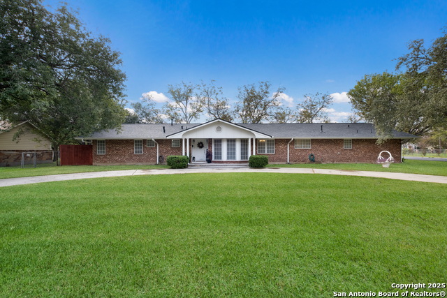 Details for 1109 27th , Hondo, TX 78861