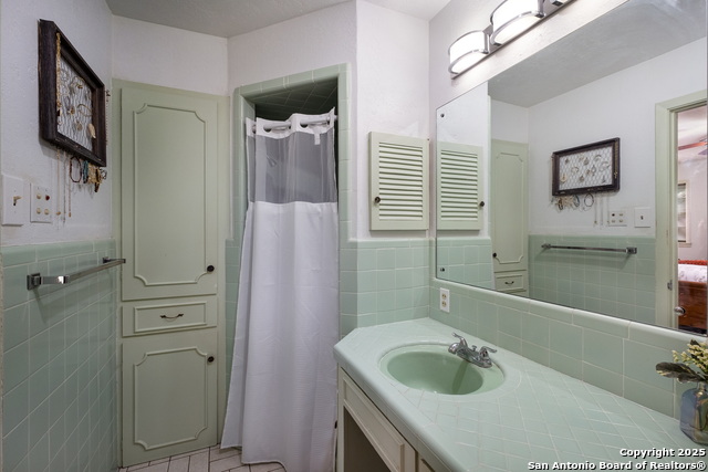 Image 10 of 21 For 1109 27th