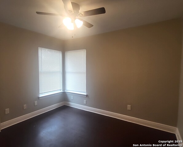 Image 4 of 8 For 446 Glendale Ave