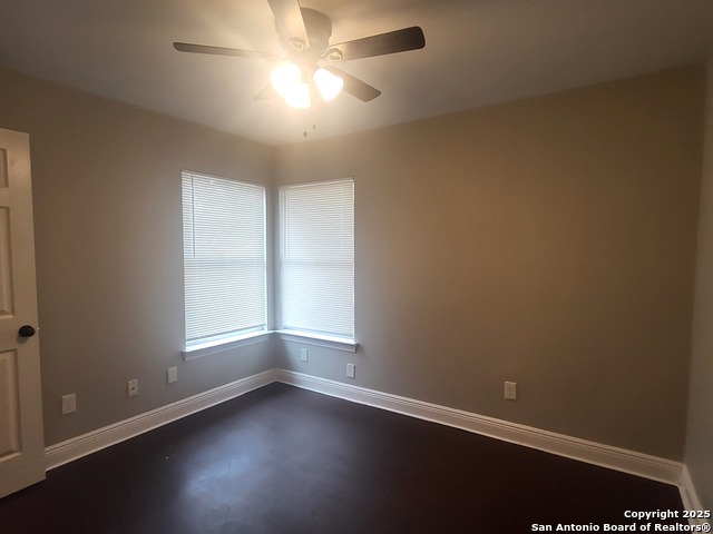 Image 7 of 8 For 446 Glendale Ave