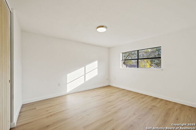 Image 11 of 19 For 7602 Strolling