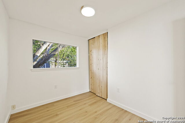 Image 12 of 19 For 7602 Strolling