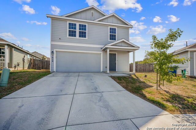 Image 3 of 25 For 7058 Dominic Vly