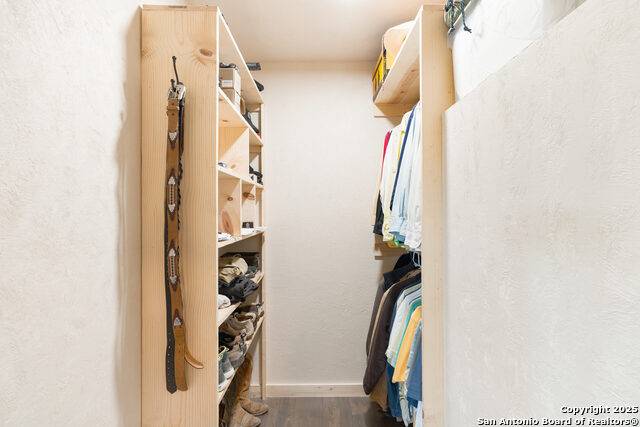 Listing photo id 14 for 300 County Road 550