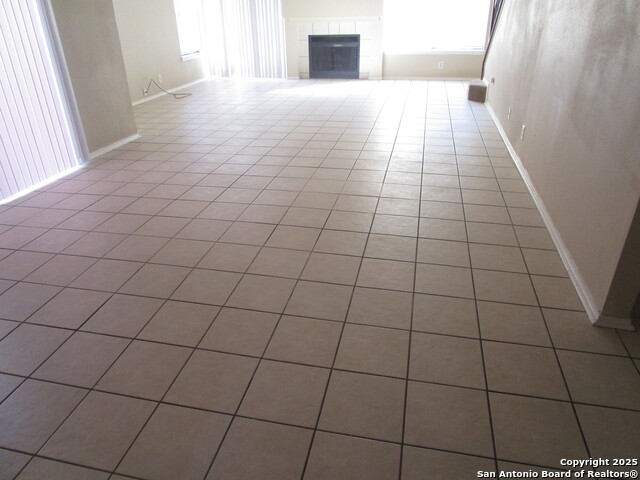 Image 2 of 15 For 7714 Moonlit Ridge