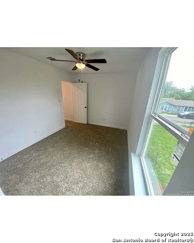 Image 10 of 12 For 139 Huntington 101