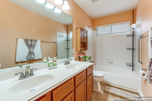 Image 18 of 27 For 1935 Walter Raleigh