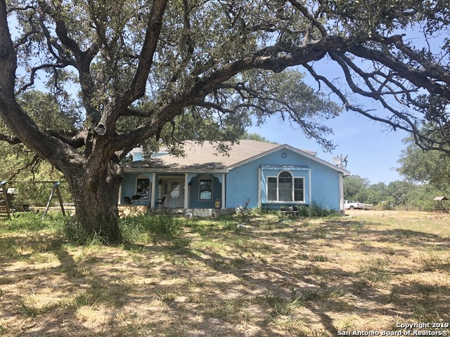 Details for 324 Rooster Dr, Pleasanton, TX 78064