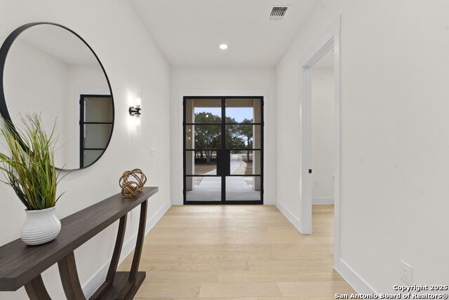 Image 3 of 36 For 1172 Buckskin Trail